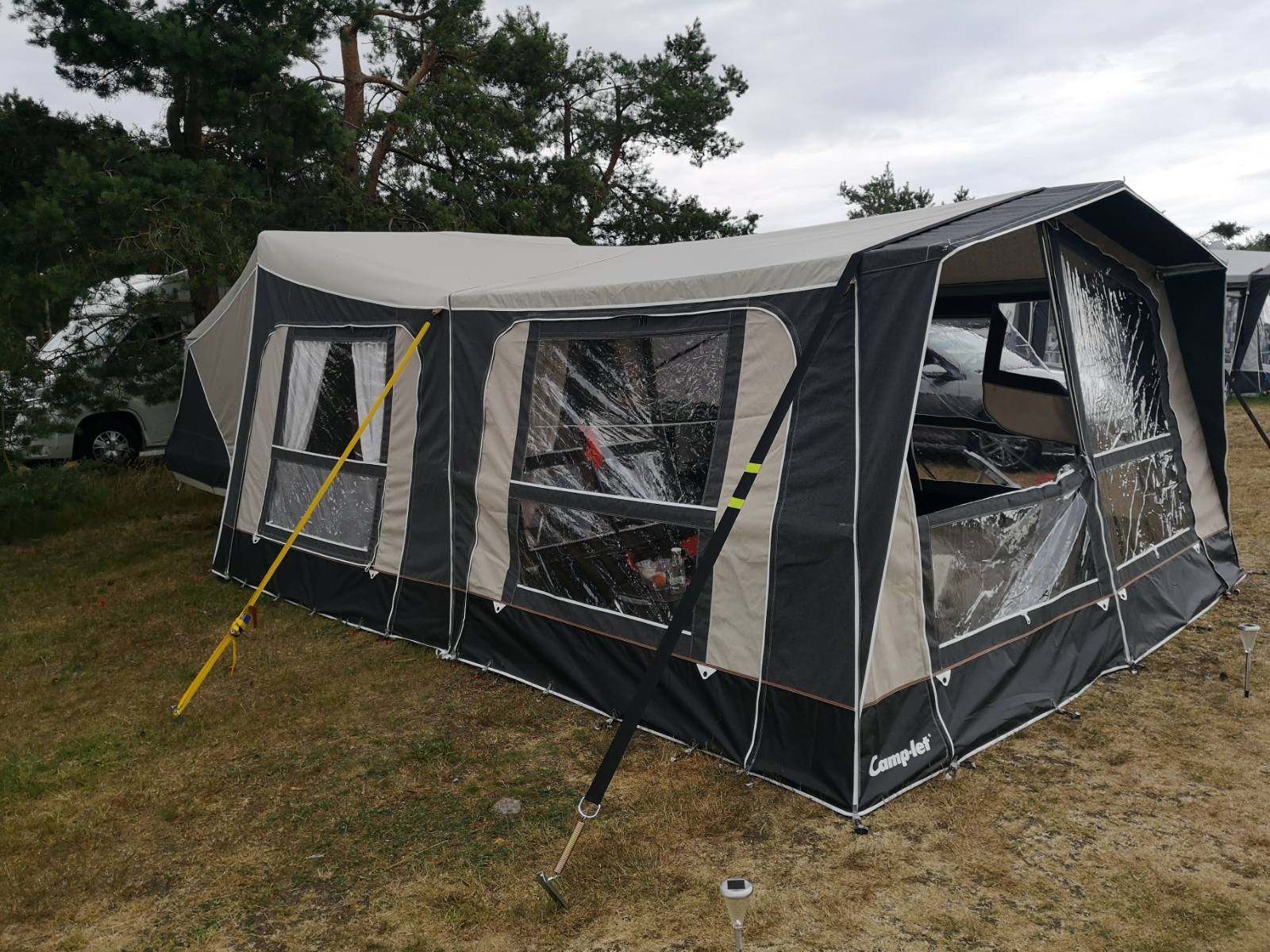 Begagnad tältvagn Camp-let Premium